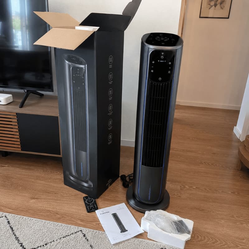 Ventilatore Breeze Tower in una stanza